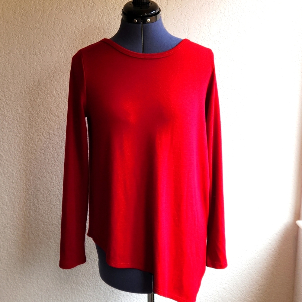 Karen Kane NWT Red Sweater Size Small